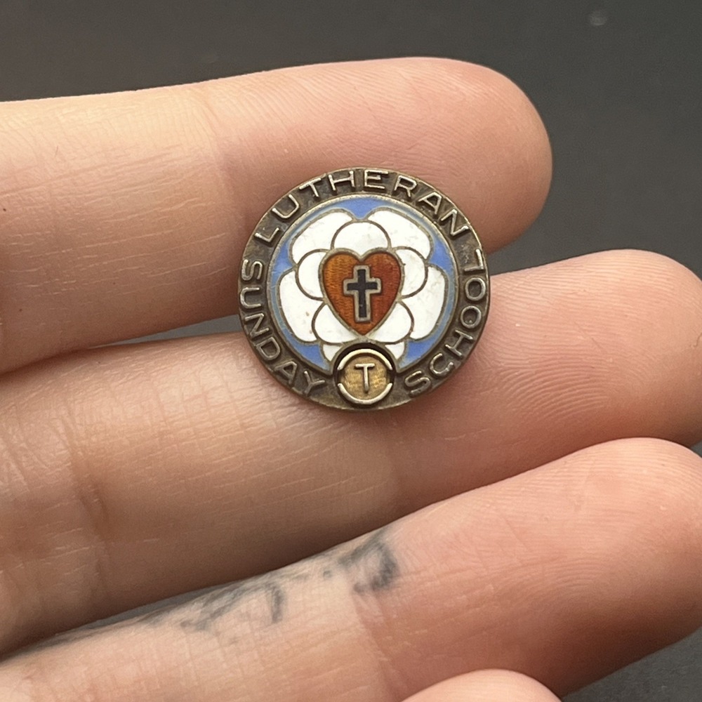 Vintage‎ Sunday Lutheran School Lapel Hat Pin